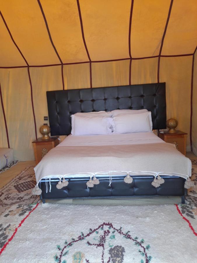 Tourza Desert Camp "Tents With Heating" Мерзуга Экстерьер фото