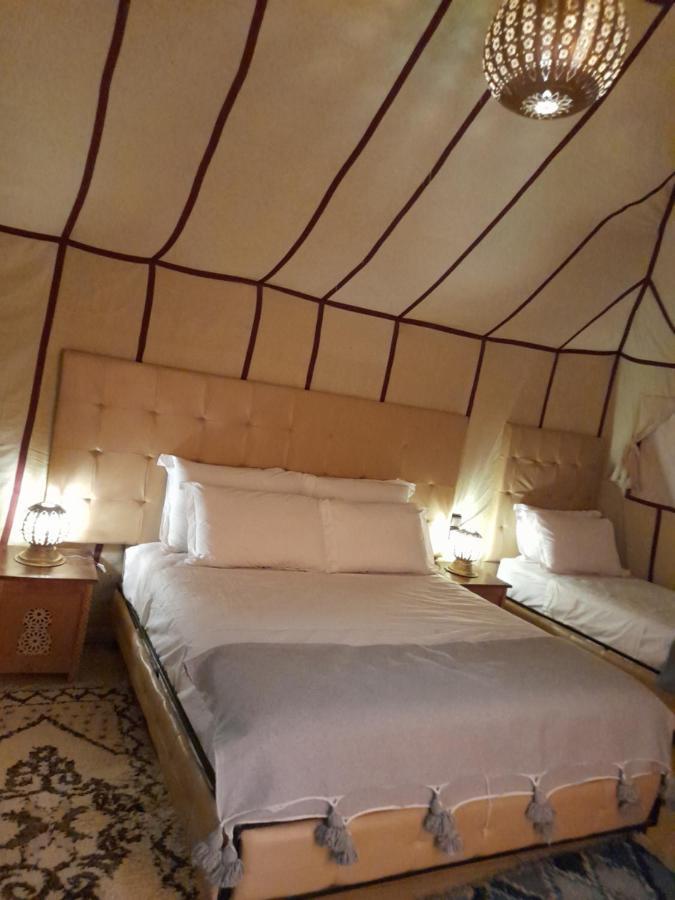 Tourza Desert Camp "Tents With Heating" Мерзуга Экстерьер фото