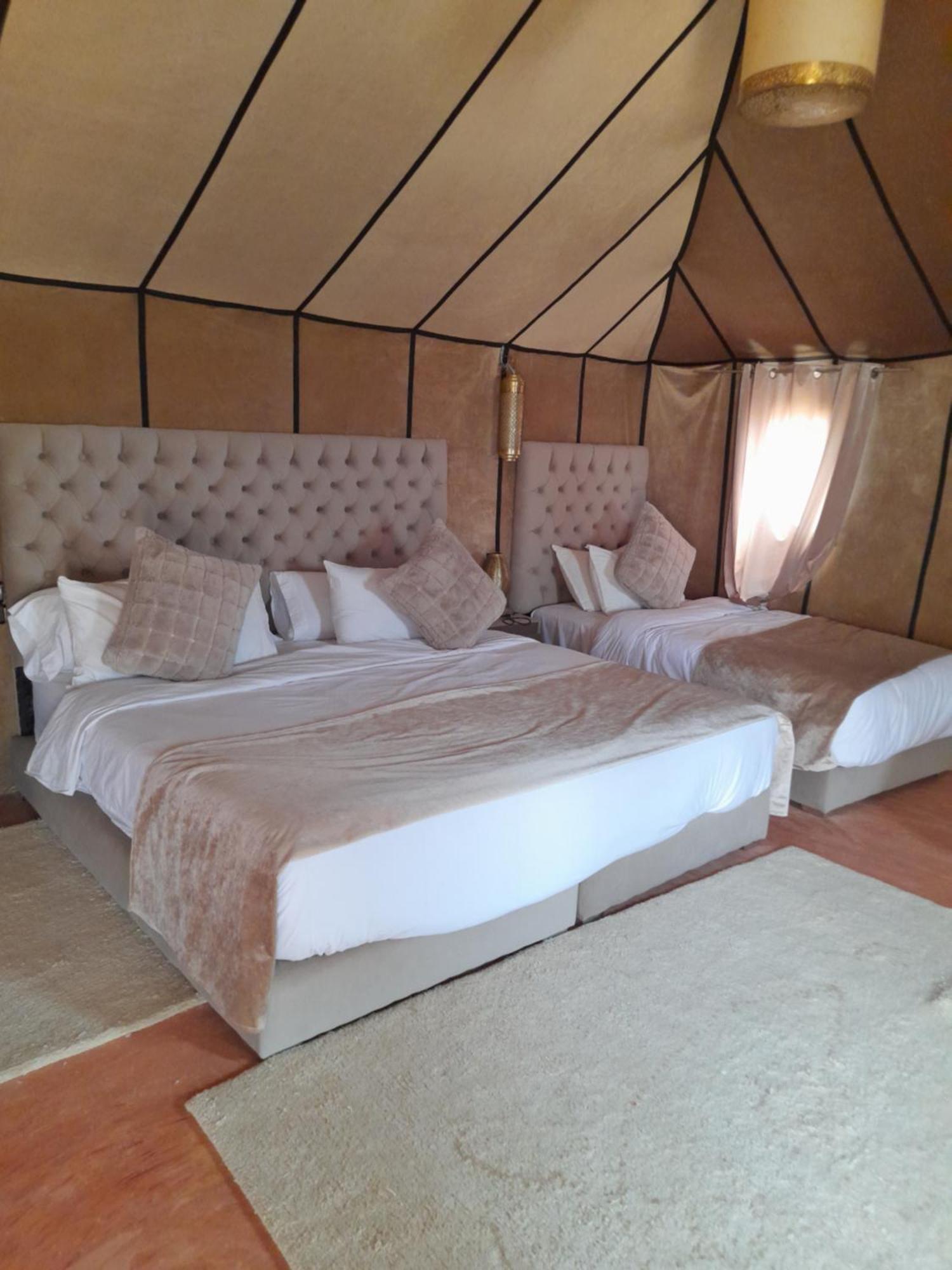 Tourza Desert Camp "Tents With Heating" Мерзуга Экстерьер фото