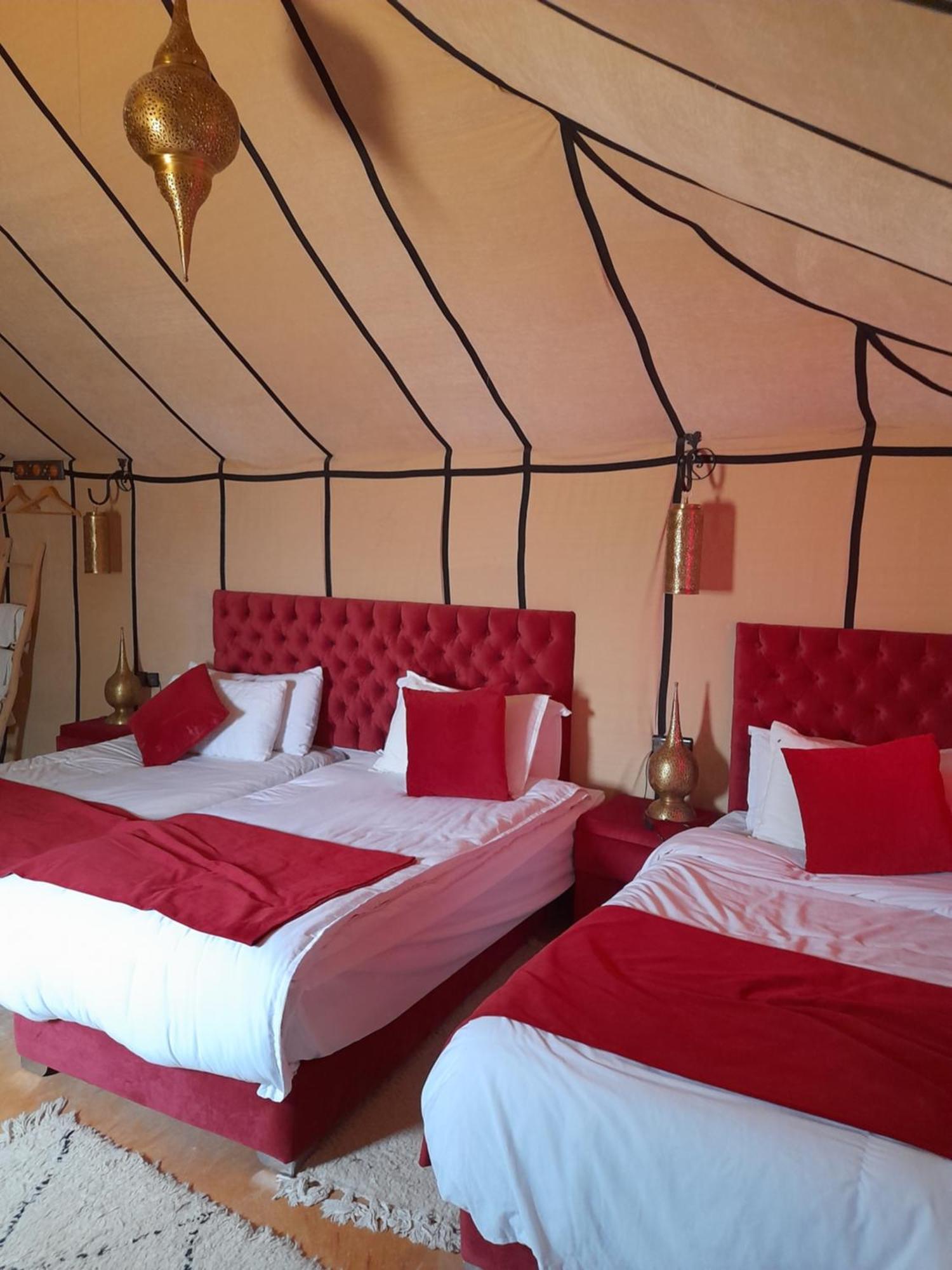 Tourza Desert Camp "Tents With Heating" Мерзуга Экстерьер фото
