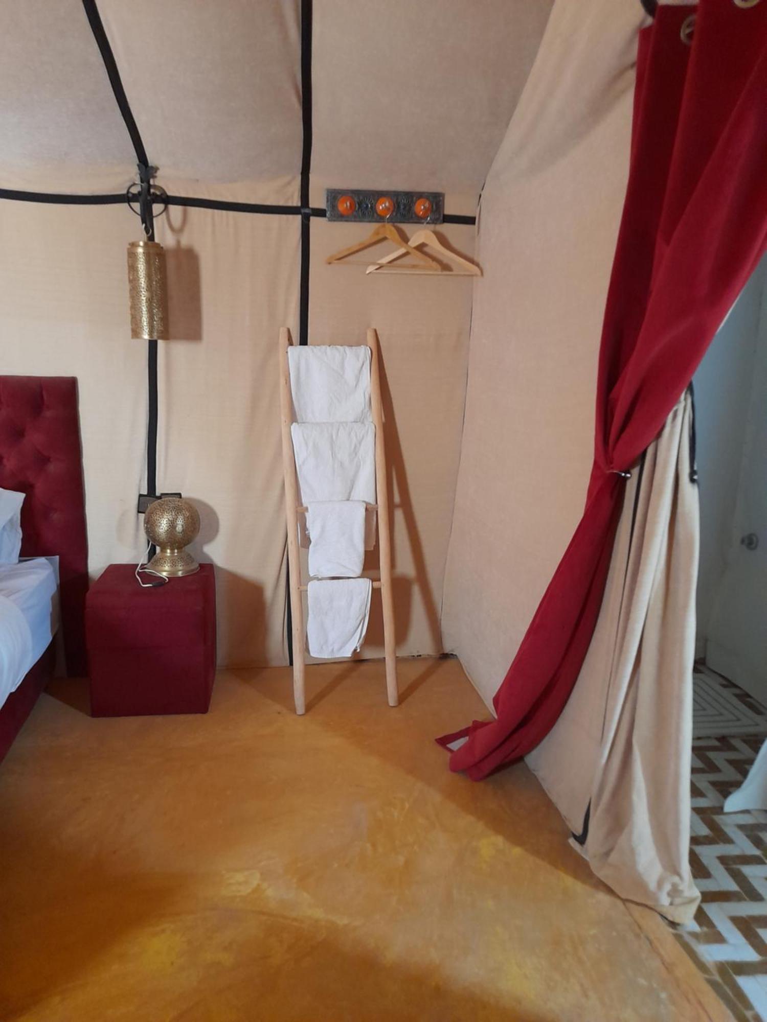 Tourza Desert Camp "Tents With Heating" Мерзуга Экстерьер фото